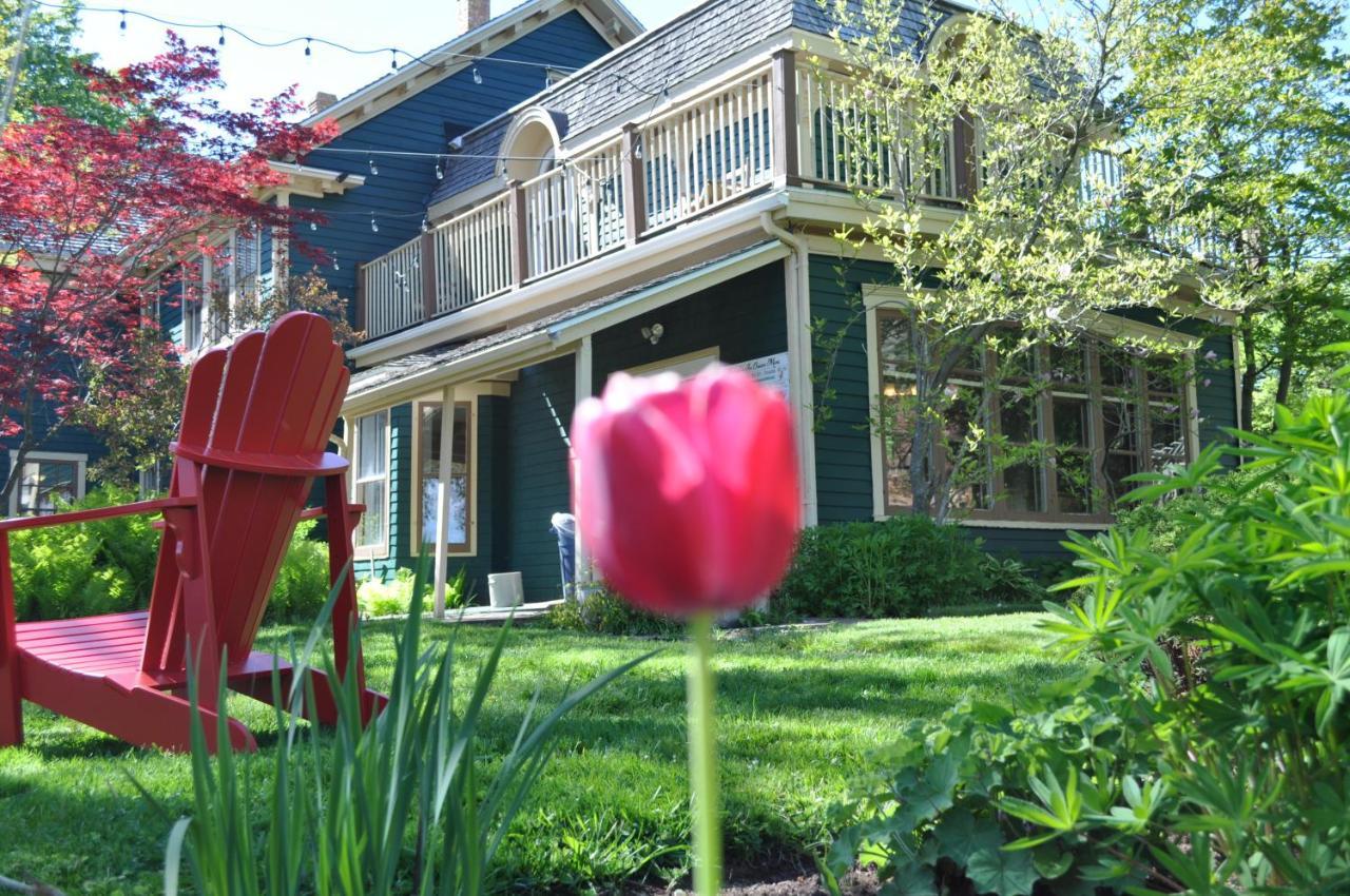 Holman'S Heritage Suites Съмърсайд Екстериор снимка