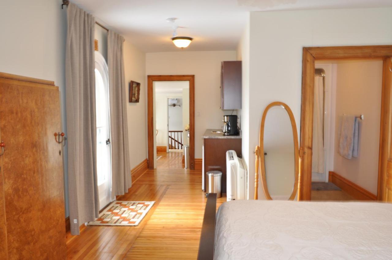 Holman'S Heritage Suites Съмърсайд Екстериор снимка