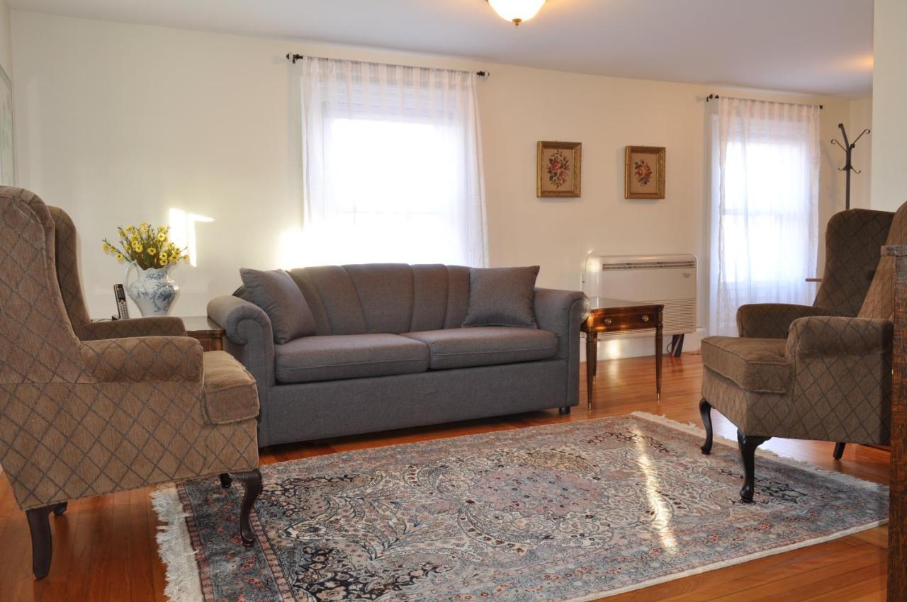 Holman'S Heritage Suites Съмърсайд Екстериор снимка